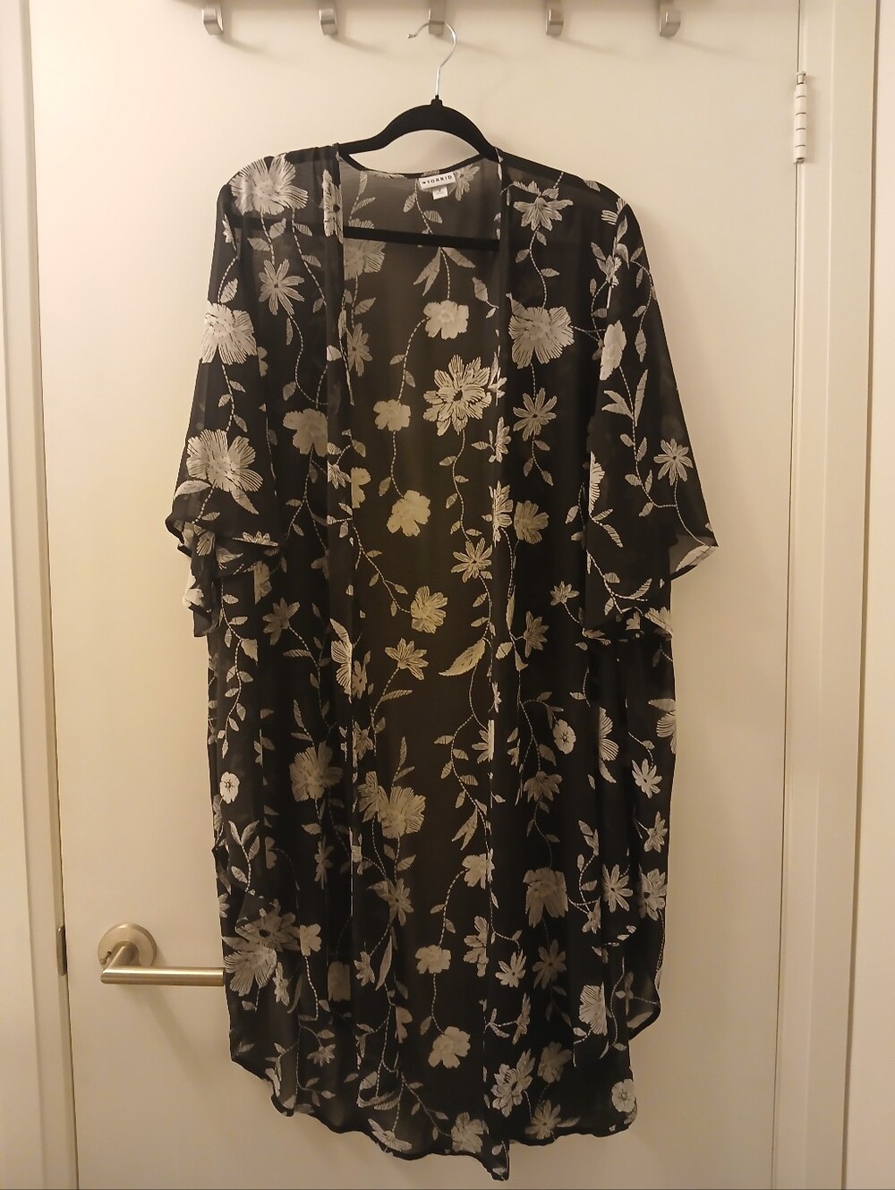 torrid Black Sheer Floral Kimono with White Embroidery